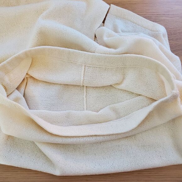 SOLD Vintage 80s Cream Wool Knit Maxi Skirt - Picture 6 of 8